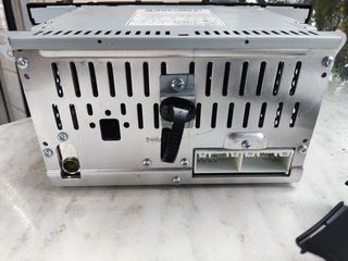 Hyundai i20 εργοστασιακή πηγή. Με πλαίσιο-thumb-1