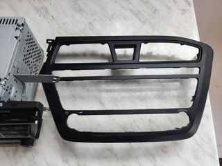 Hyundai i20 εργοστασιακή πηγή. Με πλαίσιο-thumb-4