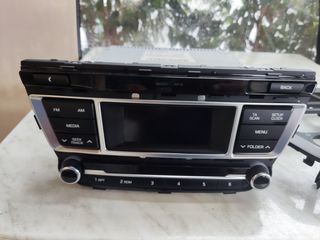 Hyundai i20 εργοστασιακή πηγή. Με πλαίσιο