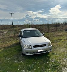 Hyundai Accent 1300 κυβικά Με Καμμένη Φλατζα κεφαλής 