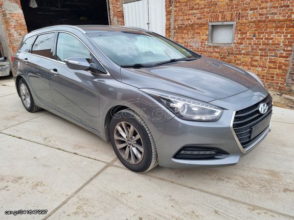 Hyundai i40 '17  Station Wagon 1.7 CRDi blue Style DCT