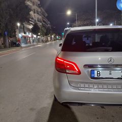 Mercedes-Benz B 180 '17  d Urban 7G-DCT