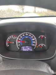 Hyundai i 10 2018-thumb-25