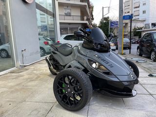 CAN-AM Spyder RS '12
