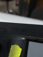 ΔΙΑΚΟΠΤΗΣ ΠΑΡΑΘΥΡΟΥ SKODA OCTAVIA 5 04-08 1Z1867171-thumb-2