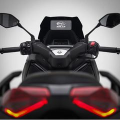 ΒΑΣΗ ΚΙΝΗΤΟΥ BCD DESIGN + QUAD LOCK STAGE 1 YAMAHA X-MAX 300 2023-2026-thumb-6