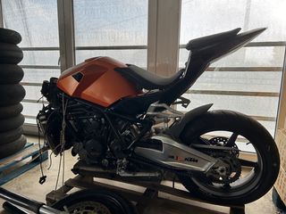 ΚΤΜ RC8 ΑΝΤΑΛΛΑΚΤΙΚΑ ΔΙΑΦΟΡΑ