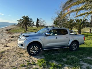 Nissan Navara 2018 Double Cab 2.3 dCi Acenta 4x4 Automatic-thumb-3