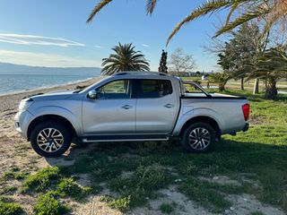 Nissan Navara 2018 Double Cab 2.3 dCi Acenta 4x4 Automatic-thumb-2