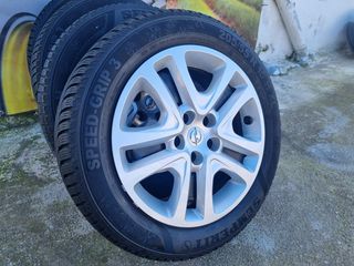 Opel Astra 2016-thumb-2