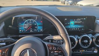 Mercedes-Benz GLA 200 '21  Style 7G-DCT