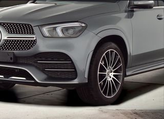 Mercedes-Benz GLE 300 2022 AMG-thumb-3