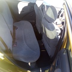 Toyota Yaris 2000-thumb-7