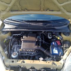 Toyota Yaris 2000-thumb-10