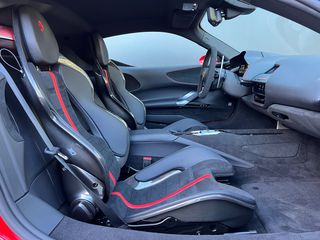 Ferrari SF90 2023 STRADALE-thumb-18