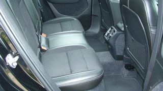Volvo XC40 2019 D4 Momentum AWD-thumb-18