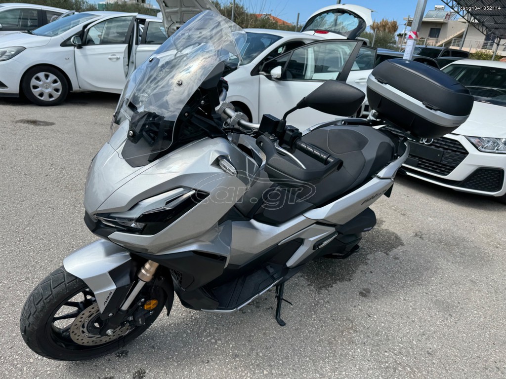 Honda ADV 350 2022 1 XEΡΙ ΑΠΟ ΗΛΙΚΙΩΜΕΝΟ ΜΕ ΓΝΗΣΙΑ ΒΑΛΙΤΣΑ