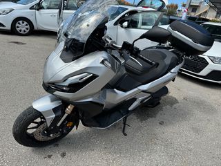 Honda ADV 350 2022 1 XEΡΙ ΑΠΟ ΗΛΙΚΙΩΜΕΝΟ ΜΕ ΓΝΗΣΙΑ ΒΑΛΙΤΣΑ-thumb-9