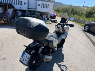 Honda ADV 350 2022 1 XEΡΙ ΑΠΟ ΗΛΙΚΙΩΜΕΝΟ ΜΕ ΓΝΗΣΙΑ ΒΑΛΙΤΣΑ-thumb-22