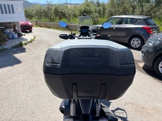 Honda ADV 350 2022 1 XEΡΙ ΑΠΟ ΗΛΙΚΙΩΜΕΝΟ ΜΕ ΓΝΗΣΙΑ ΒΑΛΙΤΣΑ-thumb-25