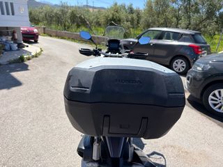 Honda ADV 350 2022 1 XEΡΙ ΑΠΟ ΗΛΙΚΙΩΜΕΝΟ ΜΕ ΓΝΗΣΙΑ ΒΑΛΙΤΣΑ-thumb-26