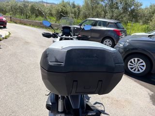 Honda ADV 350 2022 1 XEΡΙ ΑΠΟ ΗΛΙΚΙΩΜΕΝΟ ΜΕ ΓΝΗΣΙΑ ΒΑΛΙΤΣΑ-thumb-27