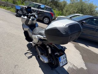 Honda ADV 350 2022 1 XEΡΙ ΑΠΟ ΗΛΙΚΙΩΜΕΝΟ ΜΕ ΓΝΗΣΙΑ ΒΑΛΙΤΣΑ-thumb-34