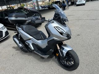 Honda ADV 350 2022 1 XEΡΙ ΑΠΟ ΗΛΙΚΙΩΜΕΝΟ ΜΕ ΓΝΗΣΙΑ ΒΑΛΙΤΣΑ-thumb-13