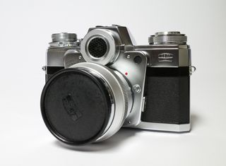 Zeis Ikon Contarex Bullseye με φακό planar f1,4 συλλεκτική φωτογραφική