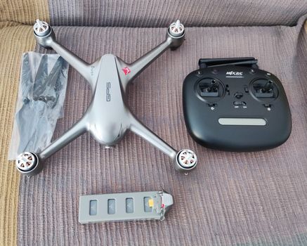 Αεράθλημα multicopters-drones '21 BUGS 2-SE