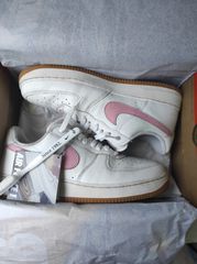 Nike air force 1 anniversary edition pink