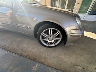 Mercedes-Benz C 180 2006-thumb-1