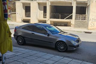 Mercedes-Benz C 230 '04