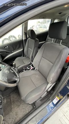 Καθίσματα Σαλόνι Κομπλέ Toyota Corolla Verso ’05 Προσφορά