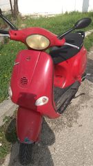 Piaggio Vespa ET4 '99