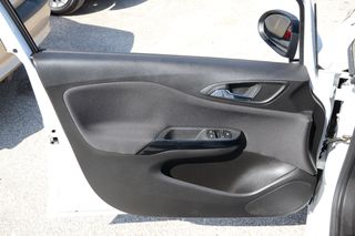 Opel Corsa 2017-thumb-6