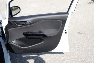 Opel Corsa 2017-thumb-9