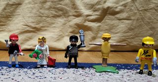 φιγούρες Playmobil +  διάφορα αξεσουάρ ΕΞΑΙΡΕΤΙΚΗ κατάσταση