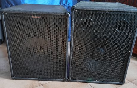 Subwoofer OMNITRONIC  2x250 W   12" ζευγαρι 100 € 