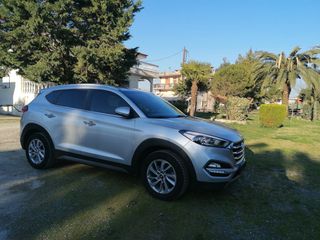 Hyundai Tucson 2016 1.7 CRDi  NAVI +CLIMA + ΘΕΡΜΕΝΟΜΕΝΟ ΣΑΛΟΝΙ
