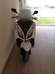 Kymco Downtown 300i '11