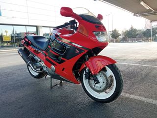Honda CBR 1000F 1991-thumb-2