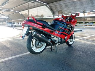 Honda CBR 1000F 1991-thumb-4