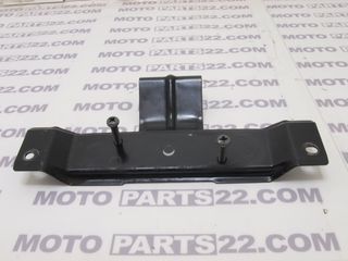 SUZUKI XF 650 FREEWIND 98  02   ΒΑΣΗ ΔΙΑΚΟΠΤΗ ΣΕΛΑΣ ΚΑΙ ΚΑΛΥΜΜΑ ΜΠΑΤΑΡΙΑΣ Νούμερο Αγγελίας (SKU): 46545