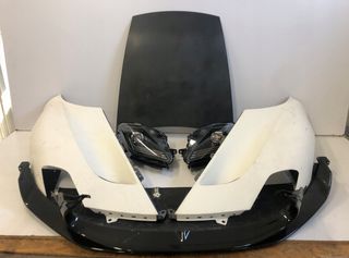 MASERATI MC20-thumb-1