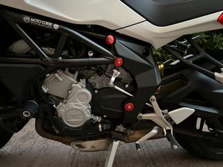 Mv Agusta Brutale 800 2014-thumb-4