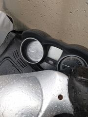 Piaggio XEvo 250 2008-thumb-3