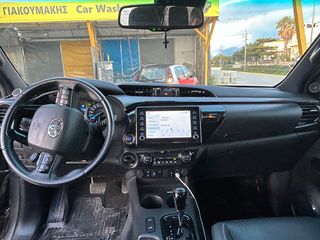 Toyota Hilux '22  Double Cab 2.8 D-4D Invincible 4x4 Automatic