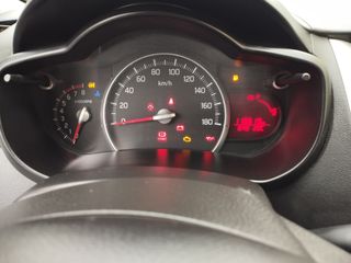 Suzuki Celerio 2017 1.0 Comfort-thumb-3