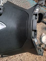 Ντουλάπι από piaggio x10 -thumb-3